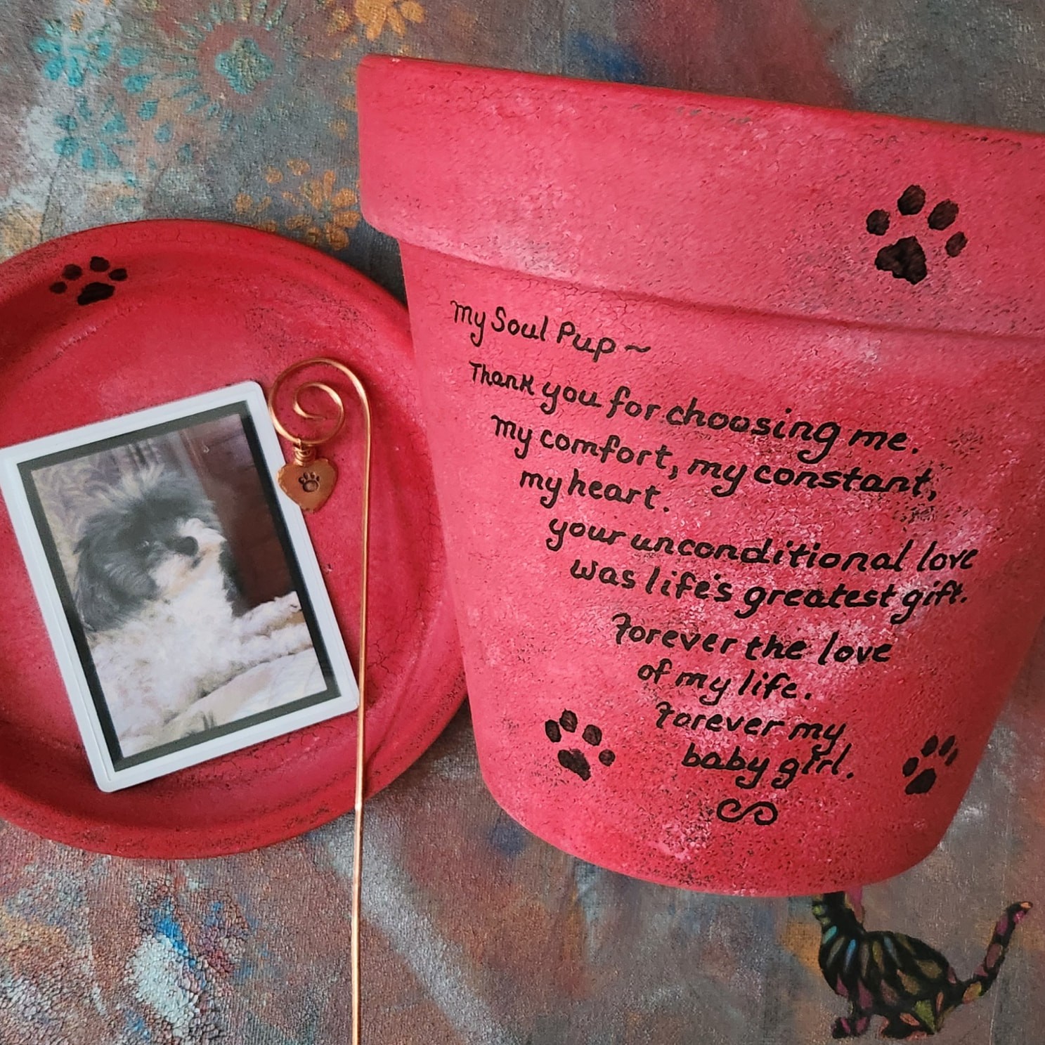 Red pet memorial planter color option