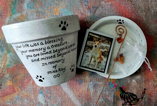 Rustic White pet memorial planter color option