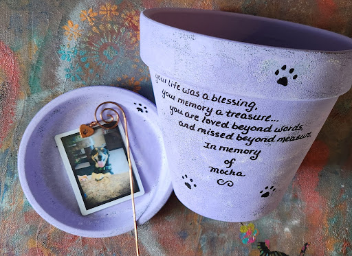 Lavendar pet memorial planter color option