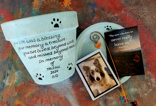 Baby Blue pet memorial planter color option